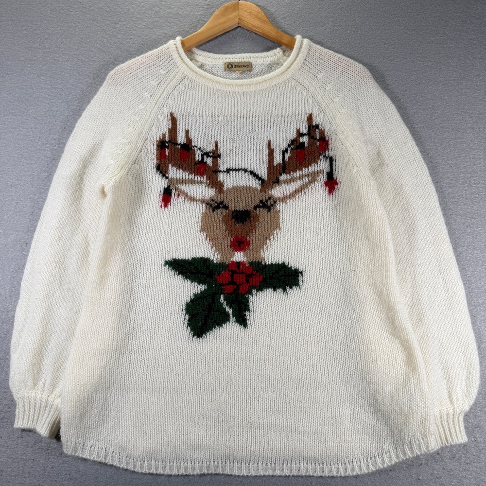 Democracy Women Cream Reindeer Christmas Sweater Size Small Knit Comfort Cozy